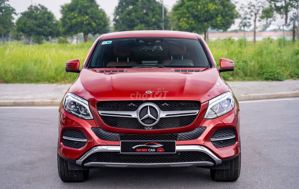 Mercedes Benz GLE400 2019 - 65000 km