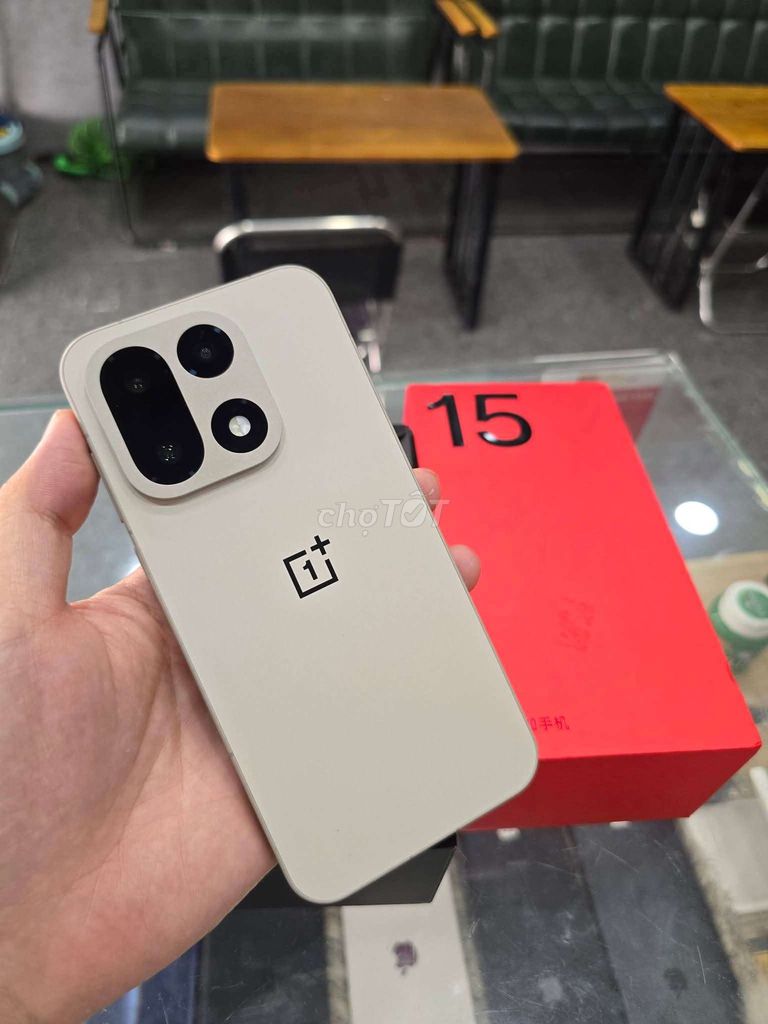 Hàng thơm One Plus 15 Vàng 256G Fullbox 98%. Mua bán Điện thoại tại Thành phố Buôn Ma Thuột Đắk Lắk được đăng bởi Định Phone47 hình 1