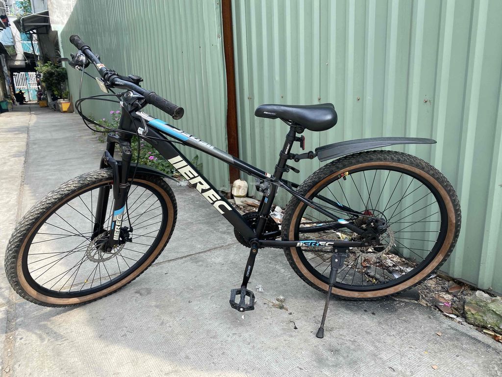 Xe đạp thể thao IEREC Đen Rất mới. Mua bán Xe đạp tại Quận Bình Tân Tp Hồ Chí Minh được đăng bởi Nguyễn Đoàn hình 1