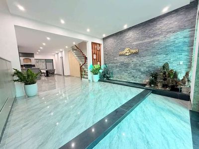 Аренда · 4 комн. · 100 м² · Quận Cẩm Lệ, ул. Đường Đặng Như Mai