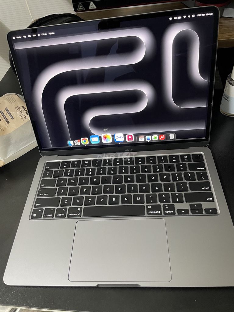 Apple MacBook Air M3 16GB/256GB Xám. Mua bán Laptop tại Quận Tân Phú Tp Hồ Chí Minh được đăng bởi Nguyễn Thanh hình 1