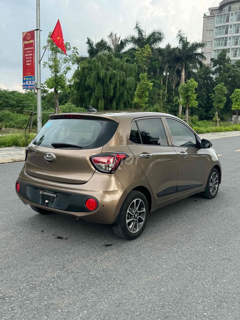 Hyundai Grand i10 2019 Hatchback 1.2 AT - 60000 km. Mua bán Ô tô tại Huyện Đông Anh Hà Nội được đăng bởi vương văn chung  hình 5