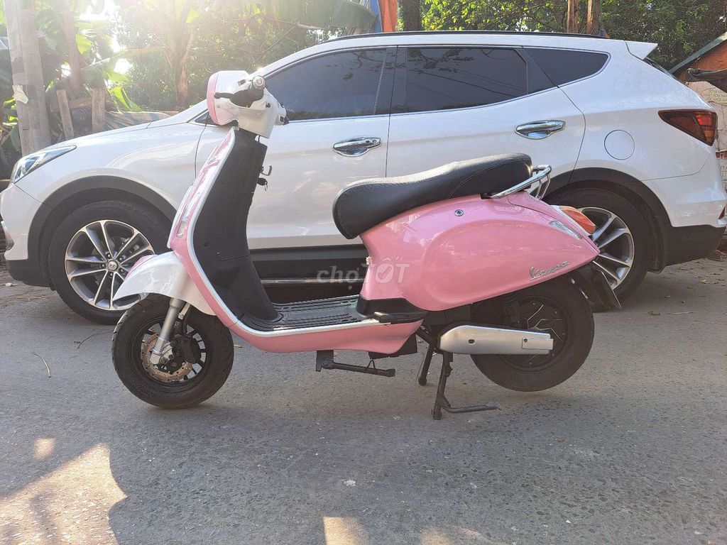 Bán xe điện Vespa hồng