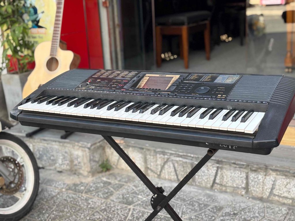 Organ Yamaha Psr530