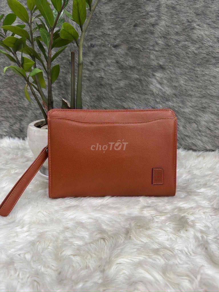 Túi cầm tay DASK chính hãng. Mua bán Túi xách tại Quận Ninh Kiều Cần Thơ được đăng bởi Duy 2hand   Da lô là  0 ba 2 sáu 054115 hình 1