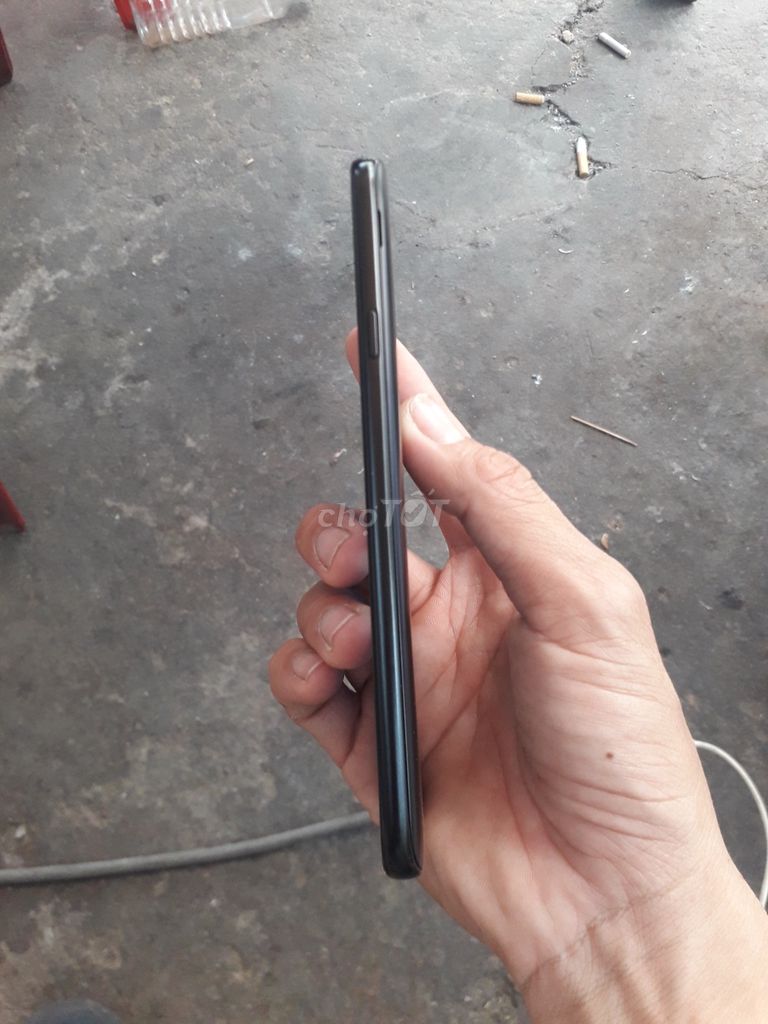 Samsung Galaxy J4 Đen Đã qua sử dụng. Mua bán Điện thoại tại Quận 8 Tp Hồ Chí Minh được đăng bởi Dinh Van hình 1