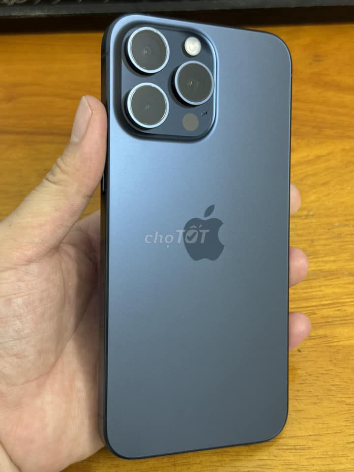 iphone 15 pro max 256G 99% , pin cao 95% giá tốt