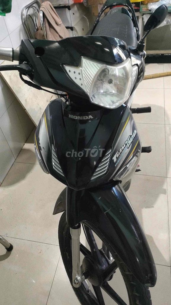 XE NHÀ DƯ ÍT ĐI CÒN MỚI MÁY BAO NGON ĐỦ GIẤY TỜ. Mua bán Xe máy tại Huyện Bình Chánh Tp Hồ Chí Minh được đăng bởi Nghĩa hình 3