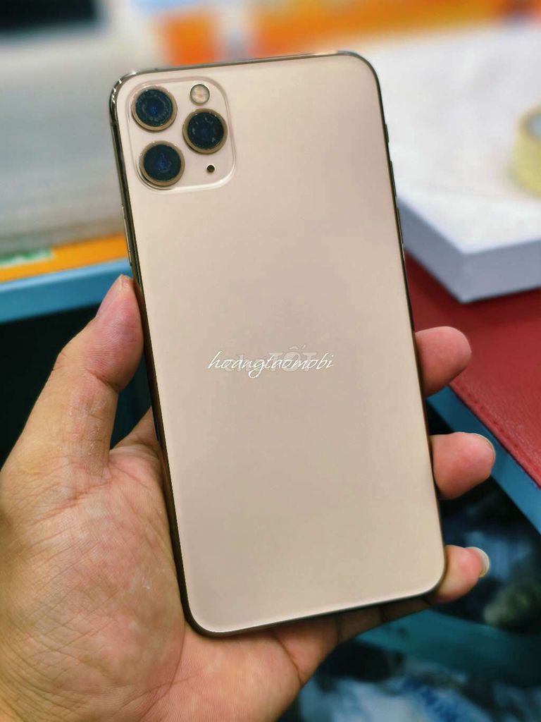 Apple iPhone 11 Pro Max 64GB Vàng Đã qua sử dụng. Mua bán Điện thoại tại Quận Gò Vấp Tp Hồ Chí Minh được đăng bởi Táo Bán Lổ hình 1