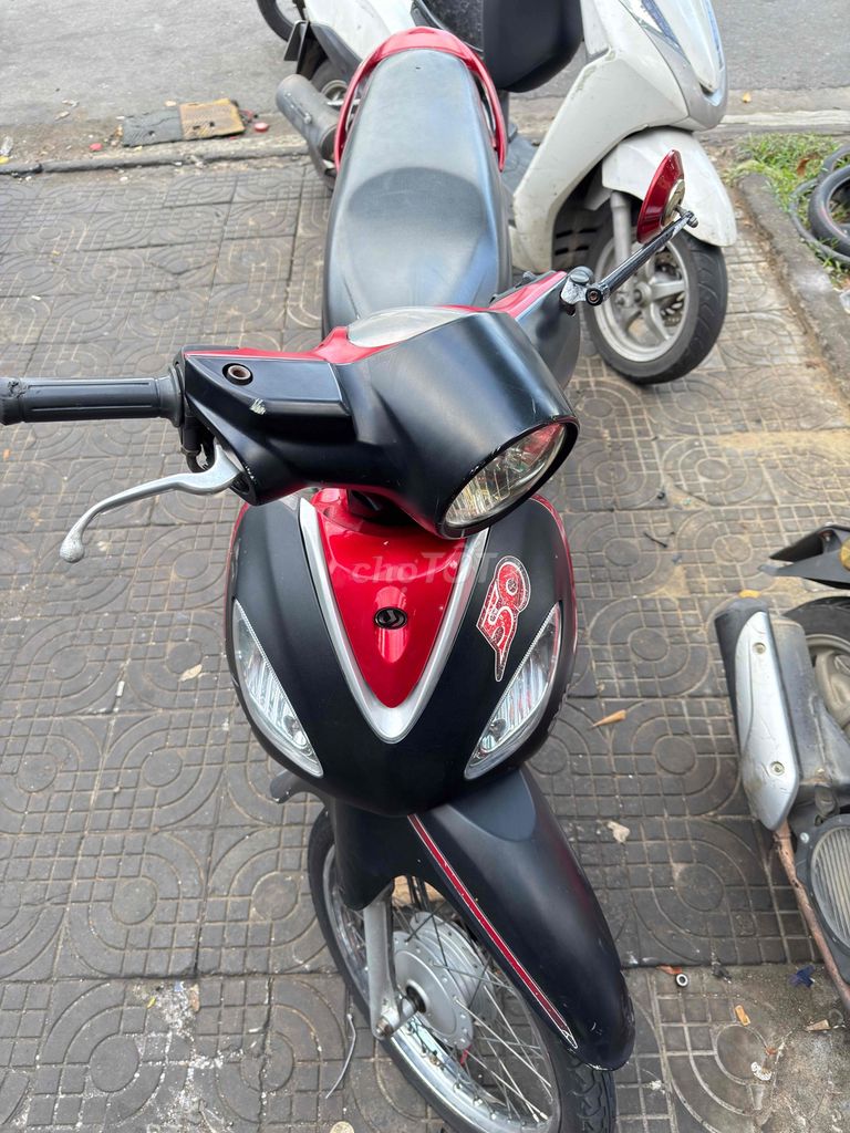 bán xe 50cc như hình. Mua bán Xe máy tại Quận Ngũ Hành Sơn Đà Nẵng được đăng bởi thuy hình 1