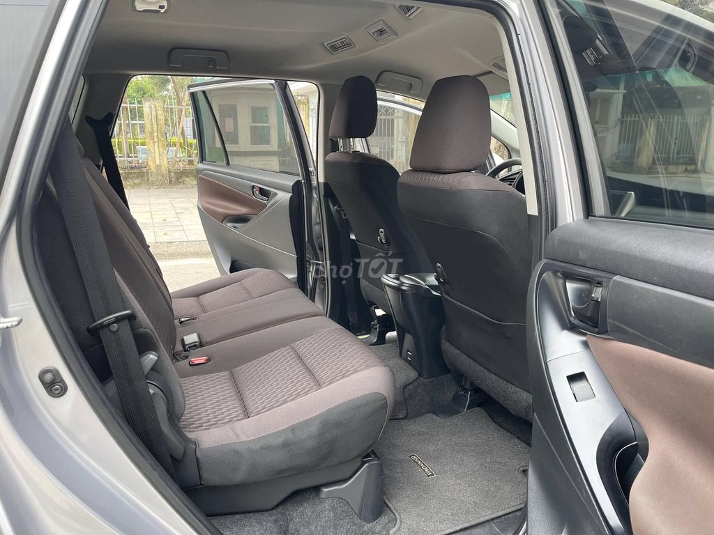 Bán Innova số sàn 2022 form mới 68.000 Km cực đẹp. Mua bán Ô tô tại Quận Gò Vấp Tp Hồ Chí Minh được đăng bởi Xuân Trường hình 4