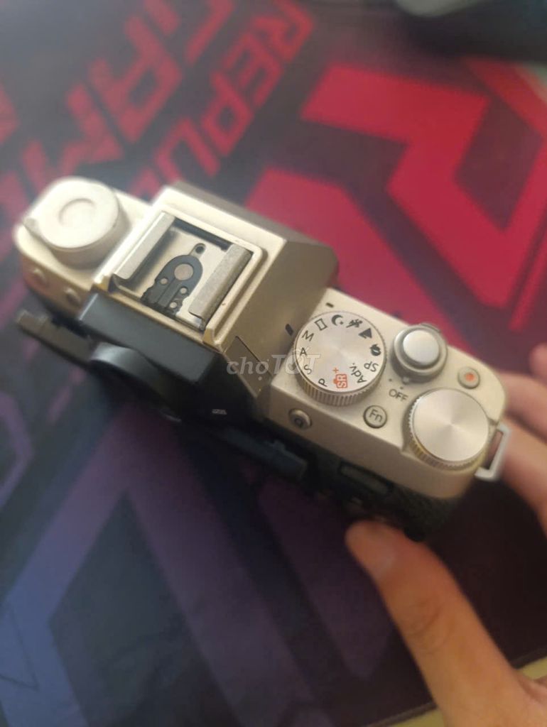 Máy ảnh Fujifilm XT100 Bạc 64GB. Mua bán Máy ảnh, Máy quay tại Quận 12 Tp Hồ Chí Minh được đăng bởi Lê Na hình 1