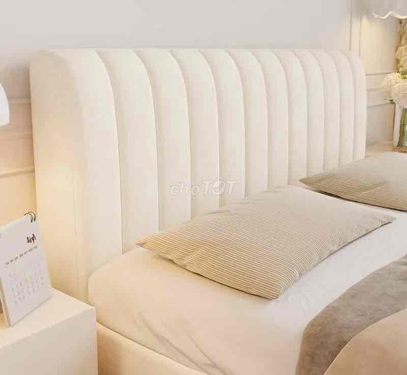 Vỏ bọc đầu giường Nhung Trắng 60x150cm chống bụi. Mua bán Giường, chăn ga gối nệm tại Quận Gò Vấp Tp Hồ Chí Minh được đăng bởi An  Nhiên hình 1