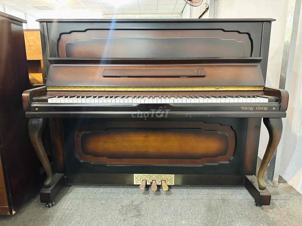 cực phẩm Young Chang U121 Nâu Gỗ. Mua bán Nhạc cụ tại Huyện Bình Chánh Tp Hồ Chí Minh được đăng bởi THẾ GIỚI PIANO HCM hình 1