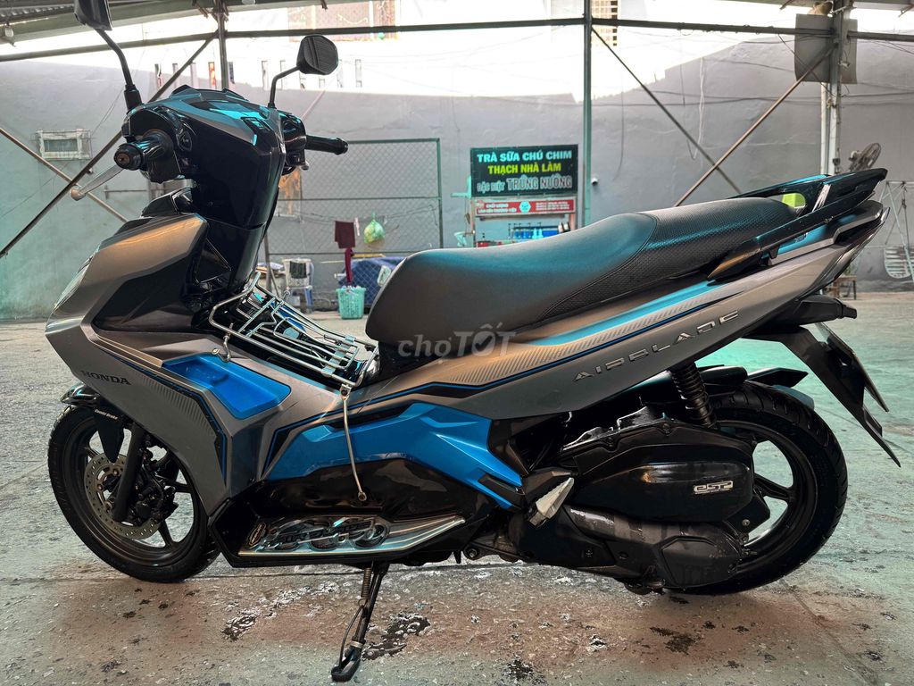 Air Blade đk 2020 chính chủ. Mua bán Xe máy tại Quận Hải Châu Đà Nẵng được đăng bởi Tôm hình 3
