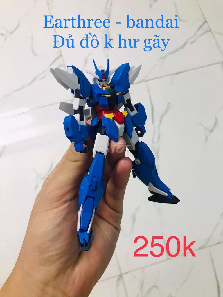 mô hình gundam chính hãng thanh lý