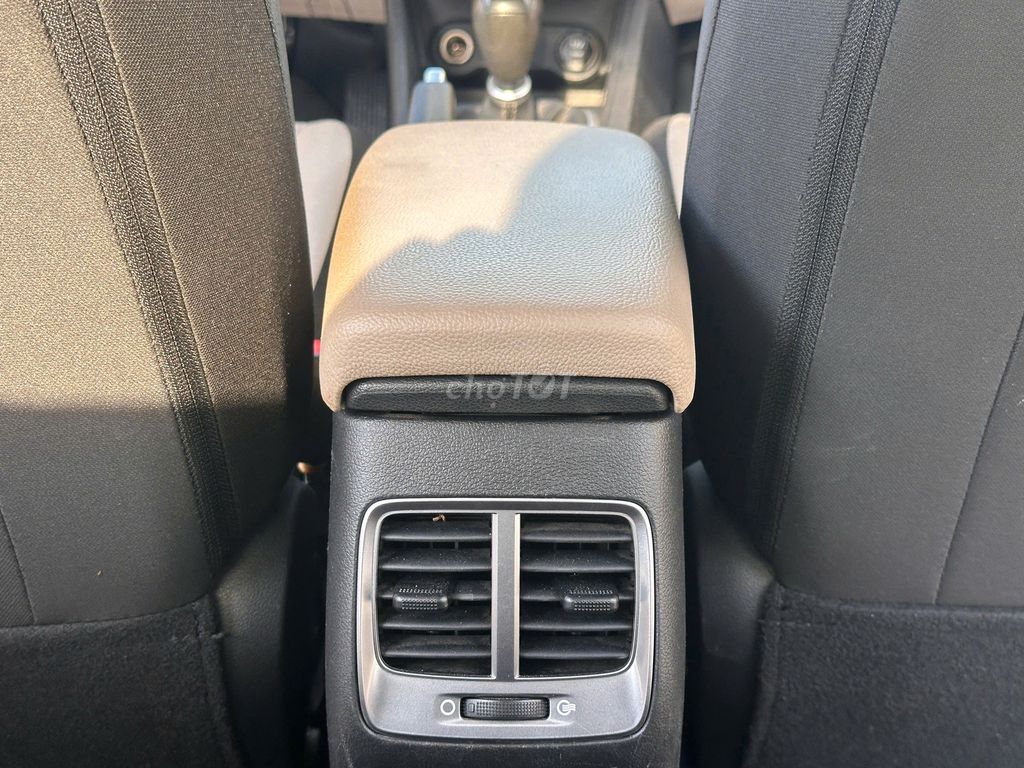 Hyundai Accent 1.4MT 2024 màu xám bạc. Mua bán Ô tô tại Quận 12 Tp Hồ Chí Minh được đăng bởi Việt 8080 hình 11