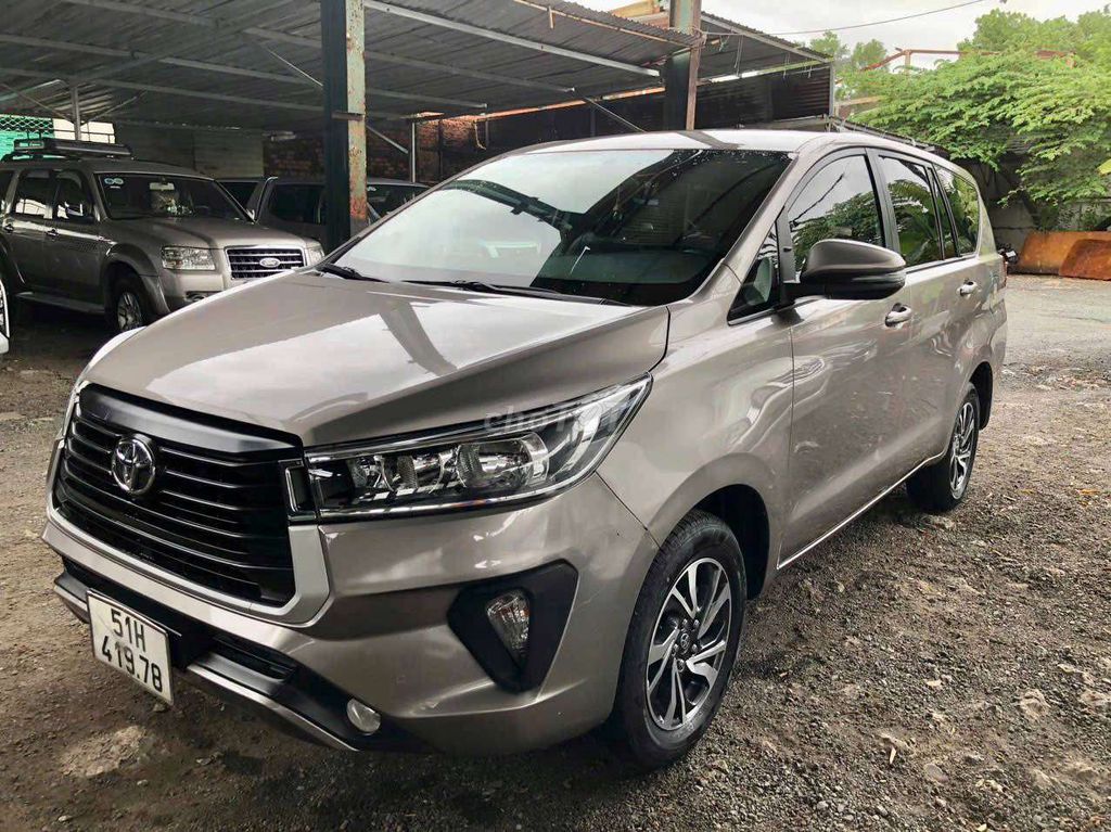 Toyota Innova 2020 2.0E - 95000 km