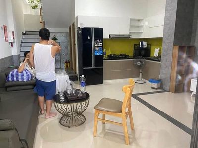 Аренда · 5 комн. · Quận Sơn Trà, ул. Đường An Thượng