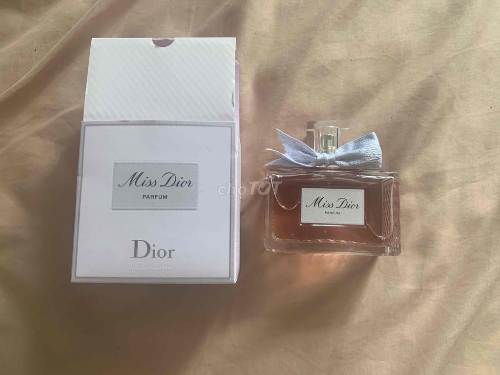Nước hoa Dior Miss Dior Parfum Nữ 250ml 2024. Mua bán Nước hoa tại Quận Hai Bà Trưng Hà Nội được đăng bởi Anh Le hình 1