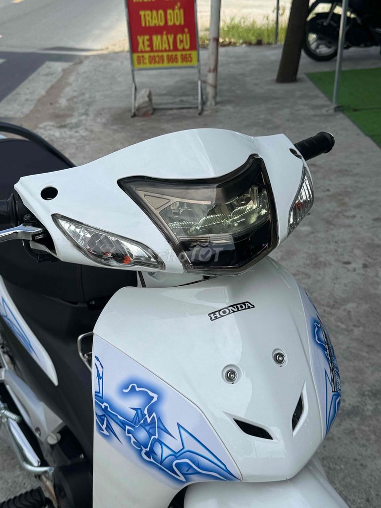 WAVE 50cc Trắng Đi 700km. Mua bán Xe máy tại Huyện Thới Lai Cần Thơ được đăng bởi XE MÁY QUAN QUÂN hình 2