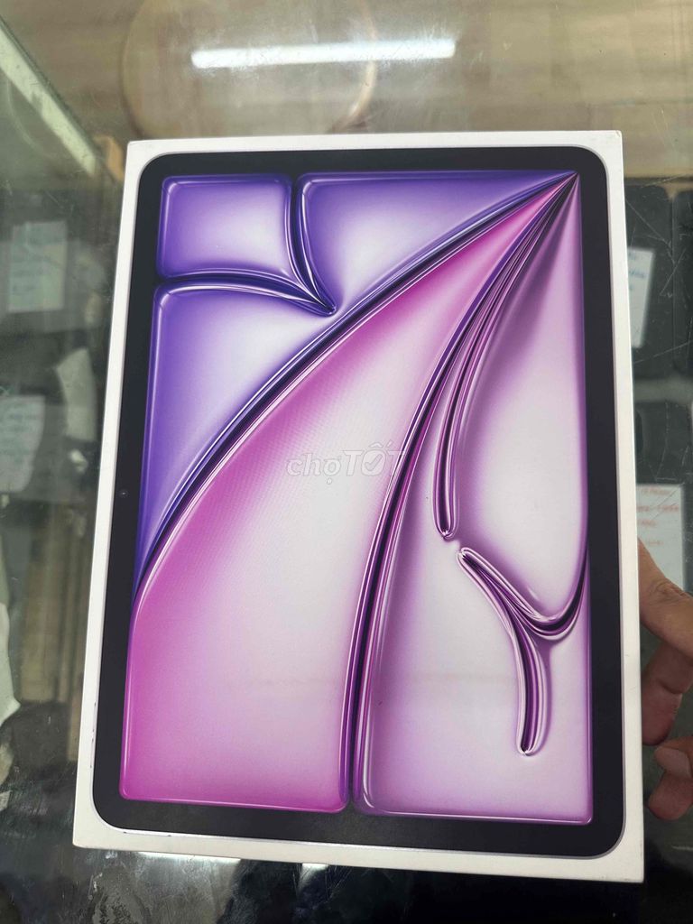 Apple iPad M3 Wifi Tím 128GB 96%. Mua bán Máy tính bảng tại Quận Đống Đa Hà Nội được đăng bởi HAN store hình 1