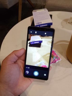 Mi 8 se. Mua bán Điện thoại tại Quận Tân Bình Tp Hồ Chí Minh được đăng bởi Mi Ni