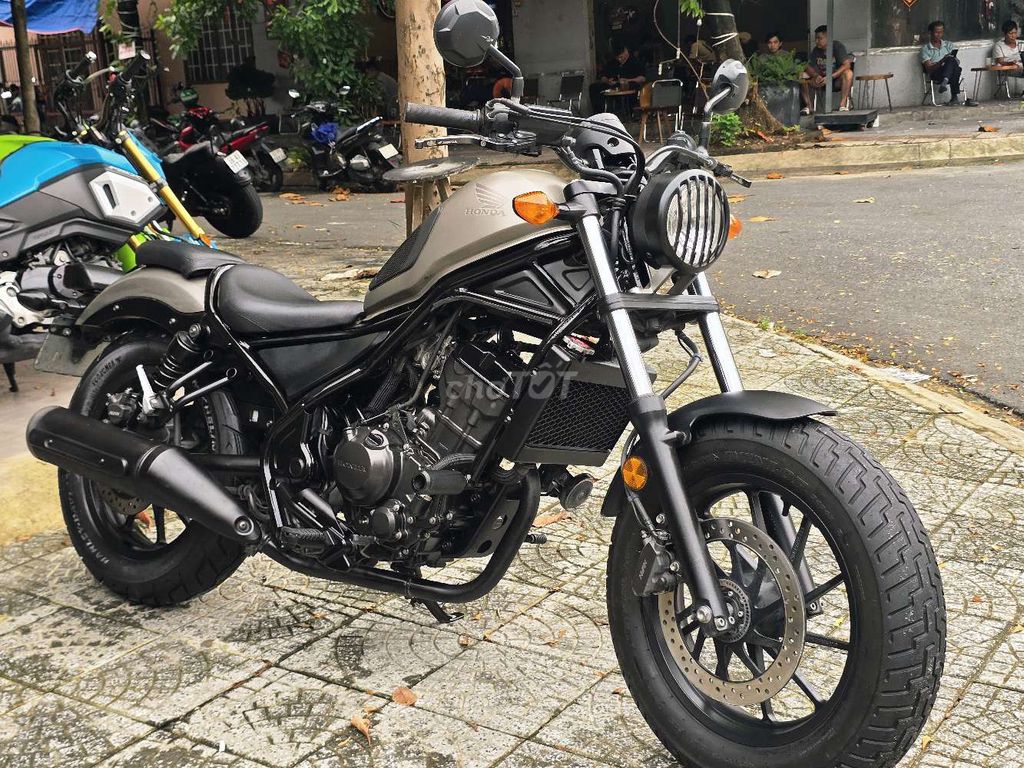 Honda Rebel300 2019 Xám 9800km