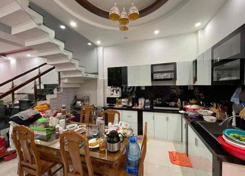 Nhà mặt tiền ngay Chợ bình Chánh sổ hồng riêng. Mua bán nhà ở tại Huyện Bình Chánh Tp Hồ Chí Minh được đăng bởi Đỗ Thanh Tâm hình 2