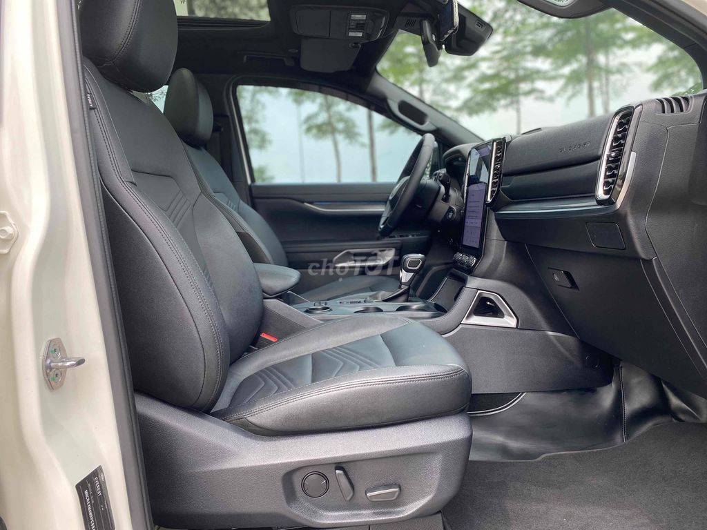 Ford Everest 2023 Titanium 2.0 AT 4x2 - 29000km. Mua bán Ô tô tại Quận Thanh Xuân Hà Nội được đăng bởi ĐÀM HÙNG CAR  hình 18