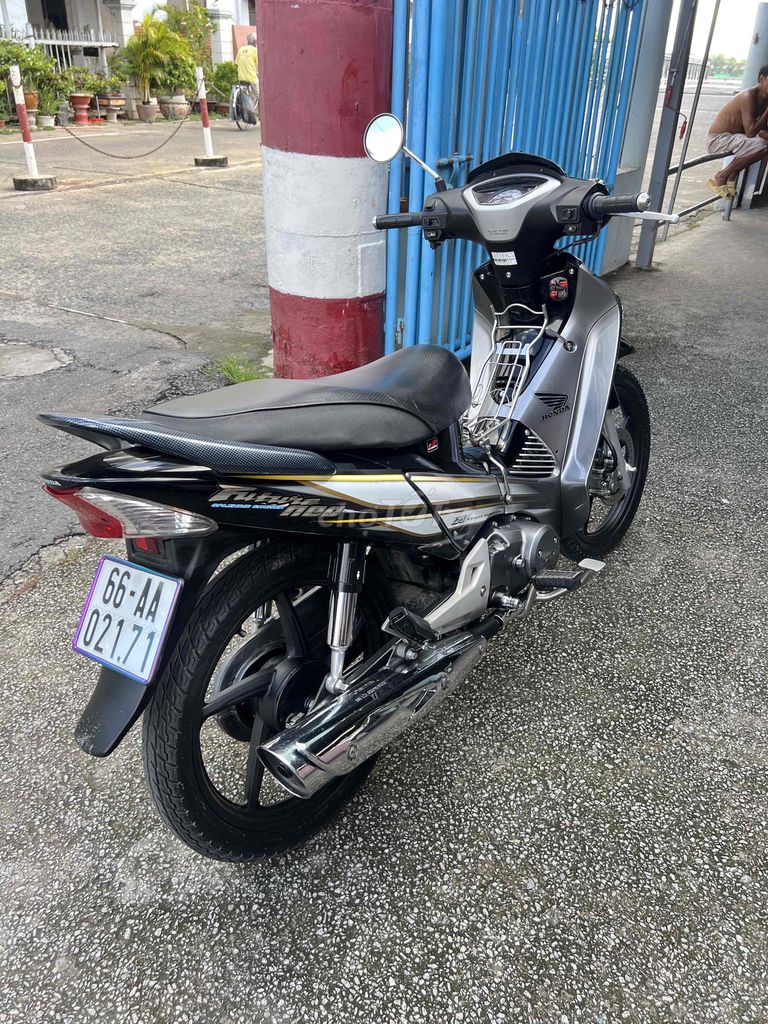 cần bán hoặc giao lưu. Mua bán Xe máy tại Huyện Lấp Vò Đồng Tháp được đăng bởi trí hải hình 5