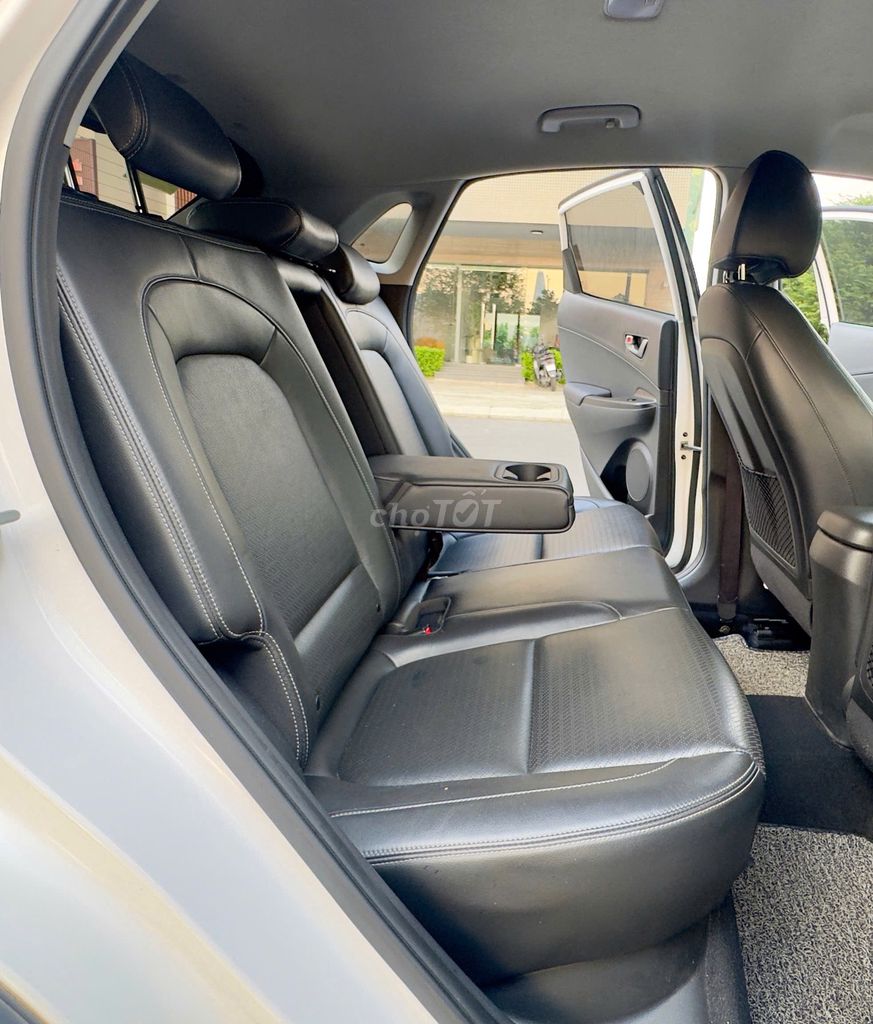 Hyundai Kona 2020 2.0ATH - 45000 km. Mua bán Ô tô tại Quận 12 Tp Hồ Chí Minh được đăng bởi ĐỨC XE LƯỚT hình 14