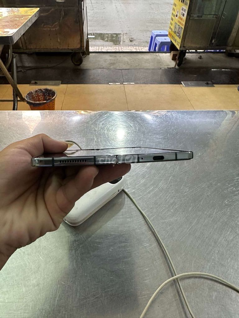 Samsung Galaxy Z Fold4 256GB Đen. Mua bán Điện thoại tại Quận Bình Thạnh Tp Hồ Chí Minh được đăng bởi minh nguyen hình 1