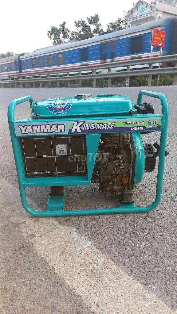 Máy phát điện Nhật Yanmar 2kw chạy dầu, 220V