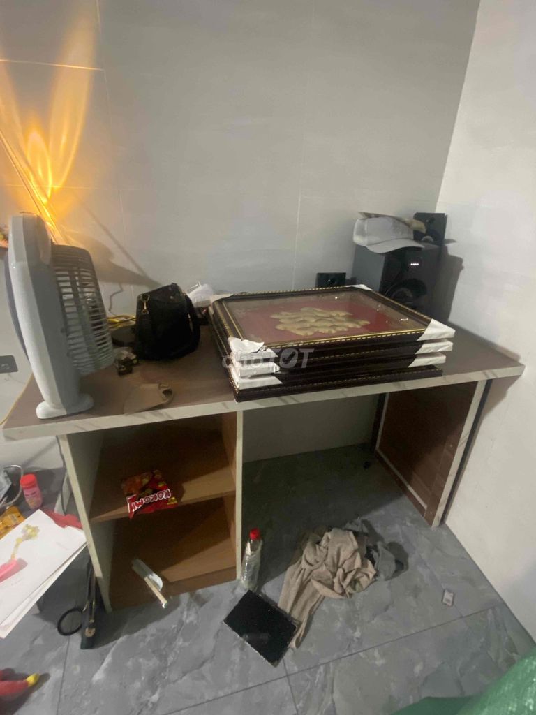 Giường gỗ 1m8x2m. Mua bán Giường, chăn ga gối nệm tại Huyện Hoài Đức Hà Nội được đăng bởi Mai Anh Bảo hình 1