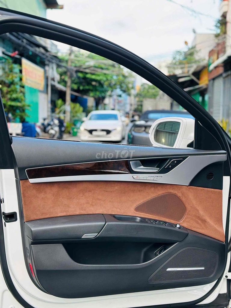 Audi A8 Model 2017 3.0T Quattro. Mua bán Ô tô tại Quận 8 Tp Hồ Chí Minh được đăng bởi Hồng Phúc hình 6