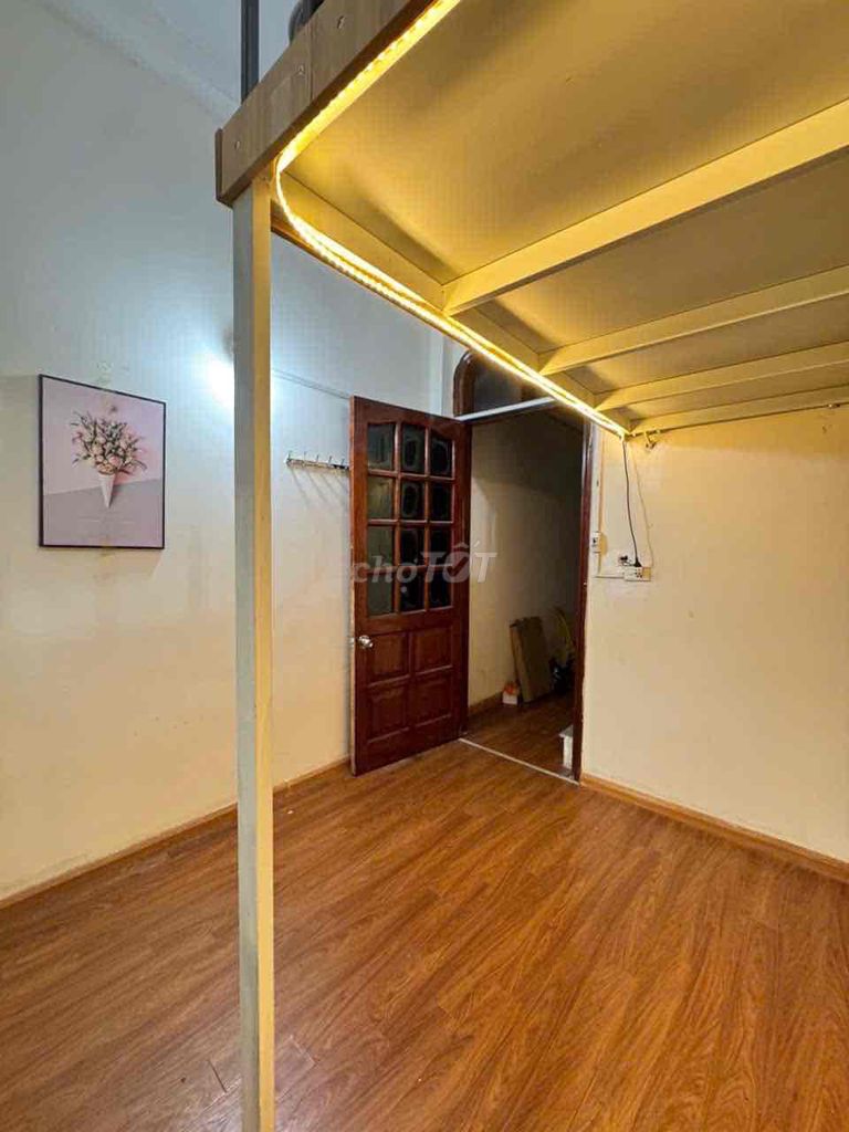 CHU THUÊ NHÀ KHƯƠNG TRUNG FULL NỘI THẤT - GIÁ 2.5 TRIỆU