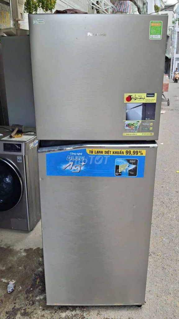 Tủ lạnh Panasonic 300L 2 cánh Inverter Bạc. Mua bán Tủ lạnh tại Quận 7 Tp Hồ Chí Minh được đăng bởi Shop tủ lạnh máy giặt hình 1