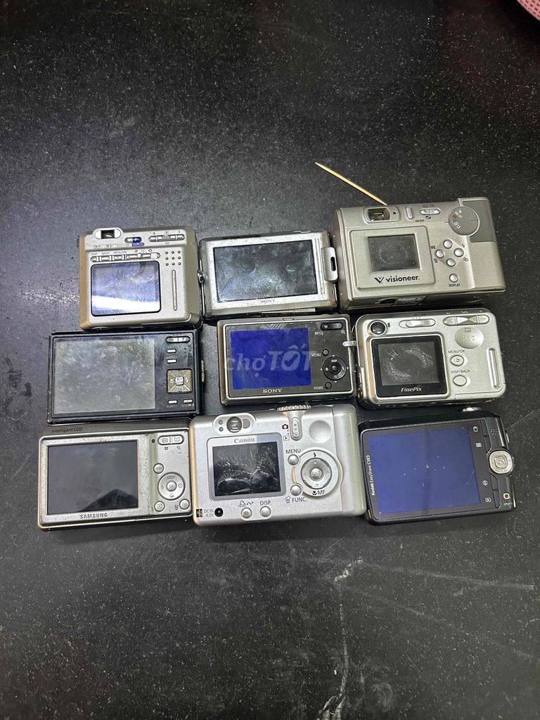 Máy ảnh kỹ thuật số Hỏng. Mua bán Máy ảnh, Máy quay tại Thành phố Thủ Đức Tp Hồ Chí Minh được đăng bởi Trần Dũng hình 1