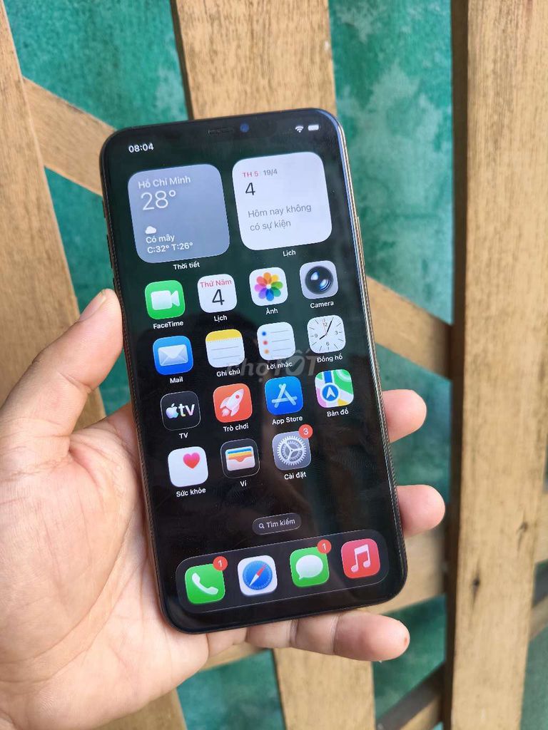 iPhone 11 Pro Max 256GB Xám. Mua bán Điện thoại tại Quận Liên Chiểu Đà Nẵng được đăng bởi Công Lực hình 1