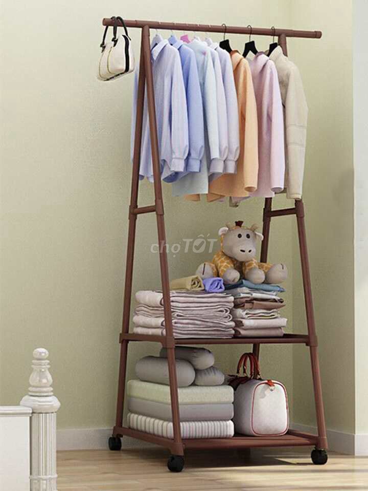 Kệ treo quần áo Chữ A Kim loại Mới. Mua bán Tủ, kệ gia đình tại Quận Cái Răng Cần Thơ được đăng bởi Duka Shop hình 1