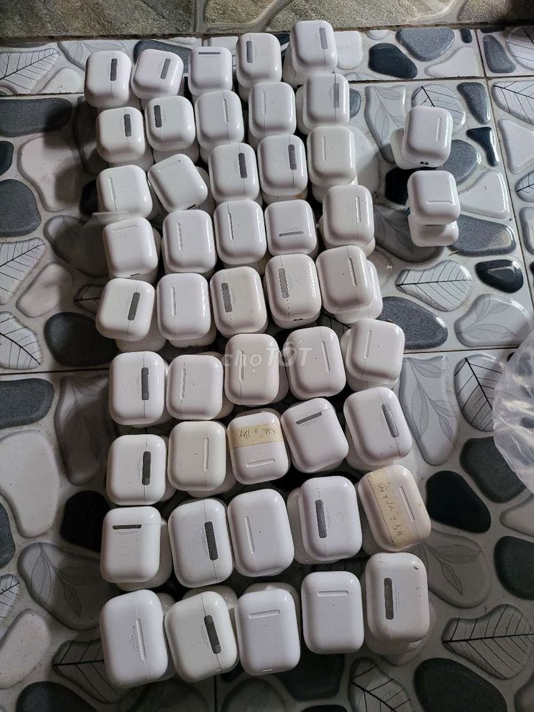 Tai nghe Apple AirPods Trắng Chưa test. Mua bán Tivi, Âm thanh tại Huyện Hóc Môn Tp Hồ Chí Minh được đăng bởi Trung Hậu hình 1