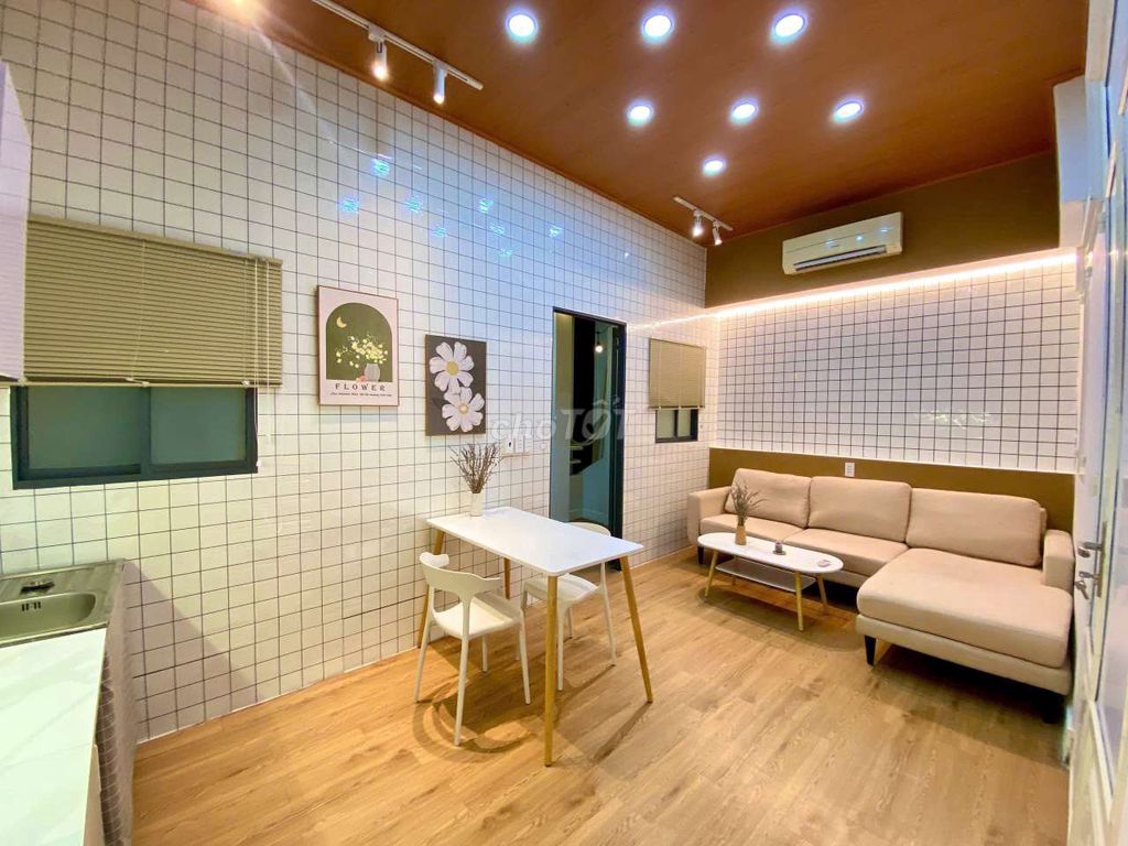 Ghế sofa Chữ L màu Kem. Mua bán Bàn ghế tại Quận Gò Vấp Tp Hồ Chí Minh được đăng bởi Vương Trực hình 1