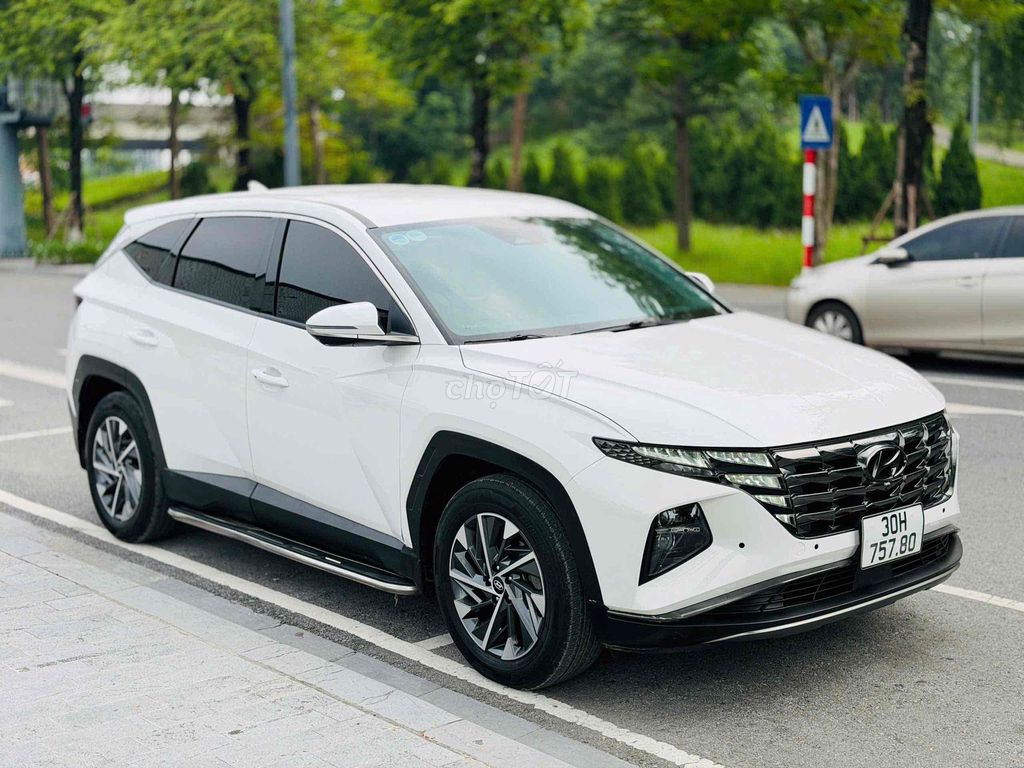 Hyundai Tucson Fun дизель кнопка старт 90000 км белый