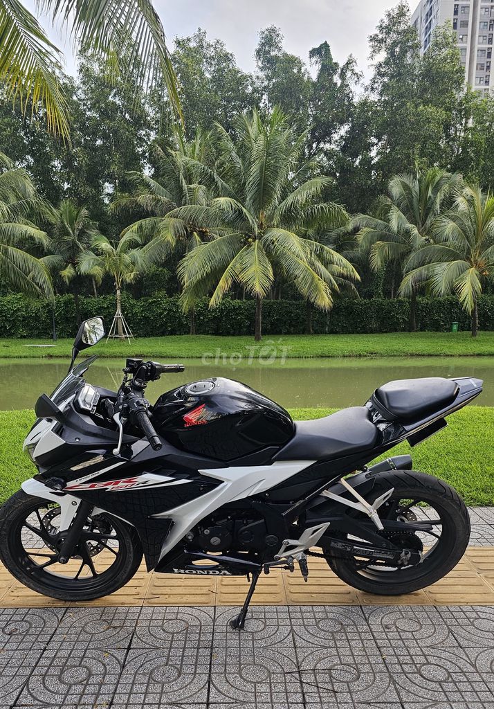 Cbr150r. Mua bán Xe máy tại Thành phố Thủ Đức Tp Hồ Chí Minh được đăng bởi Huyen Do hình 3