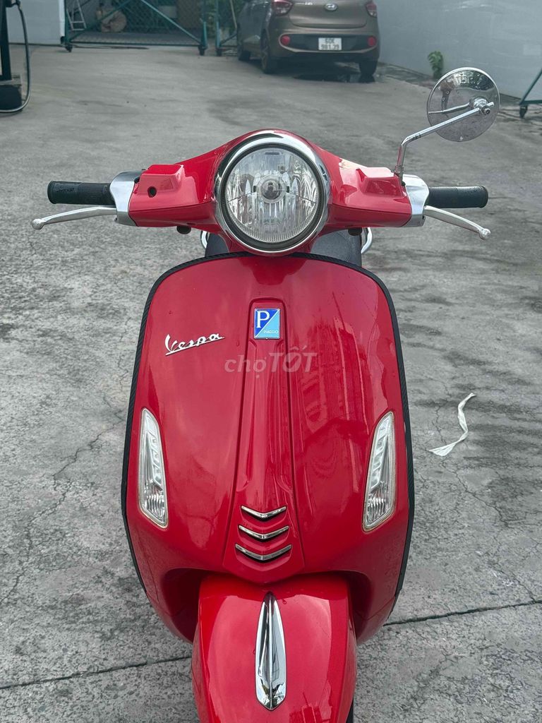 Скутер Piaggio Vespa Primavera Red