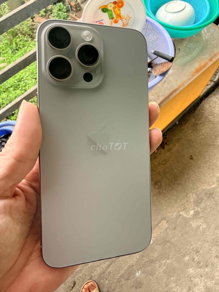 Apple iPhone 15 Pro Max 512GB Tự nhiên Đã sử dụng. Mua bán Điện thoại tại Huyện Vĩnh Tường Vĩnh Phúc được đăng bởi Ga hình 1