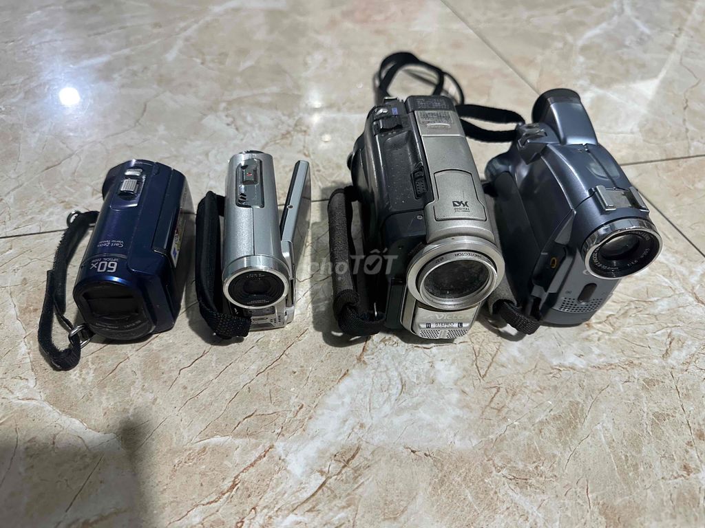 Máy quay phim Canon ZR80. Mua bán Máy ảnh, Máy quay tại Huyện Hóc Môn Tp Hồ Chí Minh được đăng bởi Vuduyha hình 1