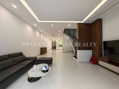 Rent · 4 bd · 120 м² · Quận Hải Châu, ул. Đường Hóa Sơn 9