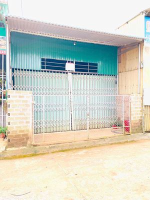 Nhà cho thuê mùa vụ sầu riêng 100m2. Cho thuê phòng trọ tại Huyện Krông Pắc Đắk Lắk được đăng bởi THÙY LINH